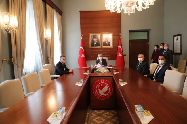 ANTAKYA’NIN BEKLEDİĞİ MÜJDE;   VAKIF İŞHANI YERİ ŞEHİR MEYDANI OLACAK 