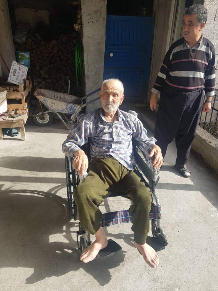 HAYIRSEVER İŞ İNSANI DAVUT GERKES&#39;TEN 250 ADET TEKERLEKLİ SANDALYE