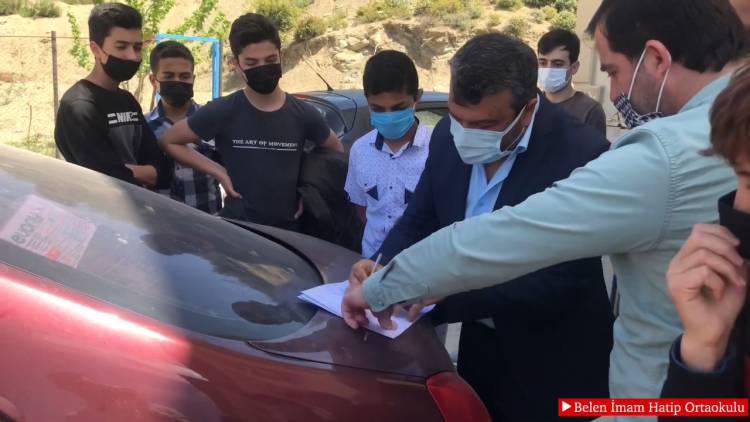 BELEN İMAM HATİP ORTAOKULU AİLESINDEN İHTİYAÇ SAHİBİ AİLELERE  RAZAMAN KUMANYASI DAĞITIMI