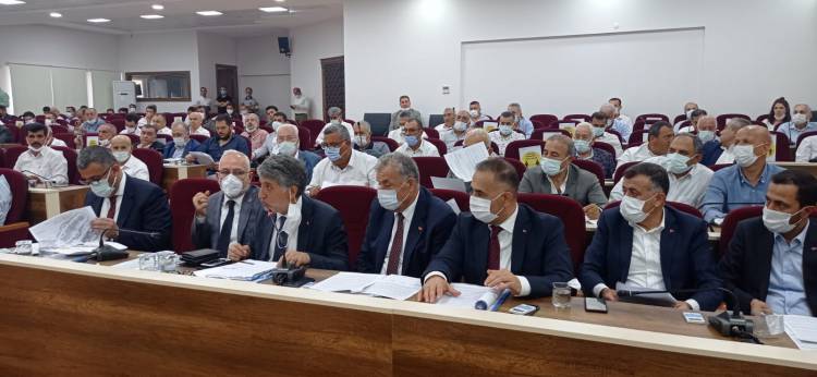 BAŞKAN YAVUZ; “CUMHUR İTTİFAKI OLARAK HATAY"A YAPILACAK HİZMETLERİN ÖNÜNÜ AÇMAYA DEVAM EDİYORUZ”