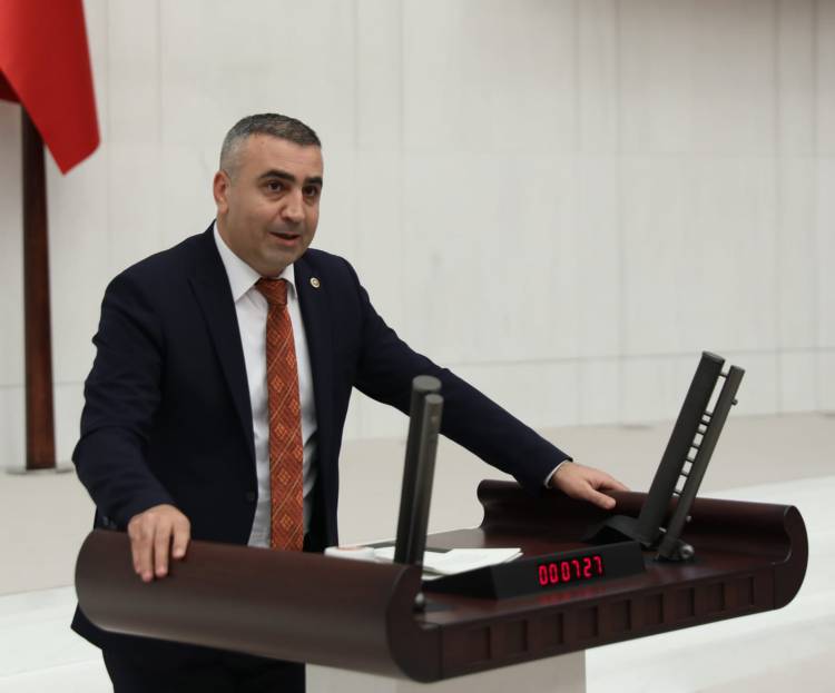 MHP’Lİ KAŞIKÇI: “TÜRK GENÇLİĞİ DİJİTAL TERÖRLE KARŞI KARŞIYA”