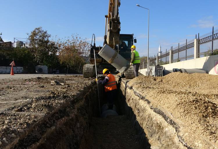 GÜRSEL MAHALLESİ’NİN YAĞMUR SUYU DEŞARJ SORUNU ÇÖZÜLÜYOR